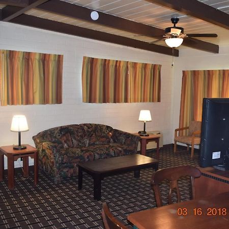 Stanlunds Inn And Suites Borrego Springs Esterno foto