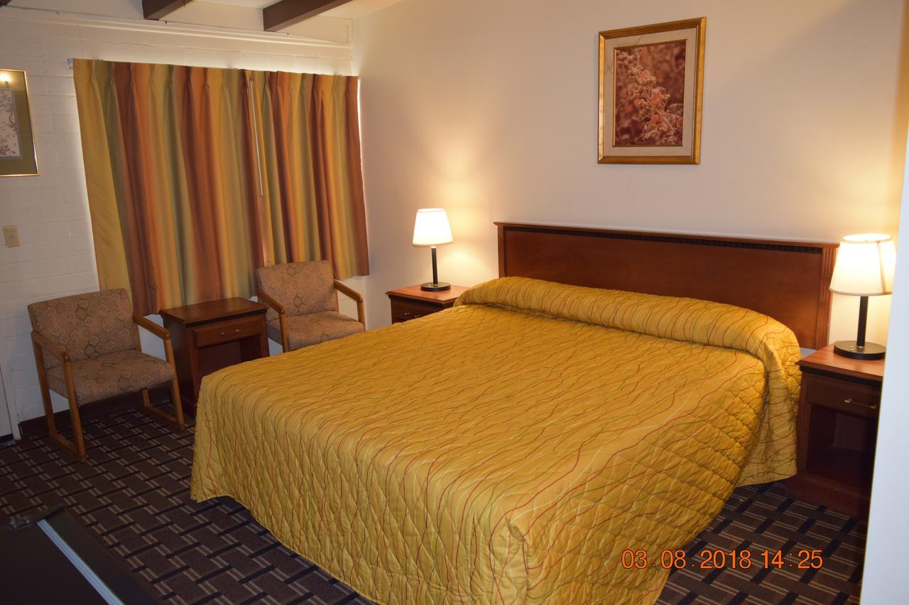 Stanlunds Inn And Suites Borrego Springs Esterno foto