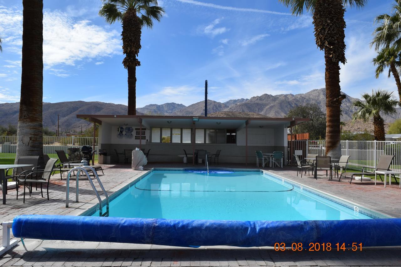Stanlunds Inn And Suites Borrego Springs Esterno foto
