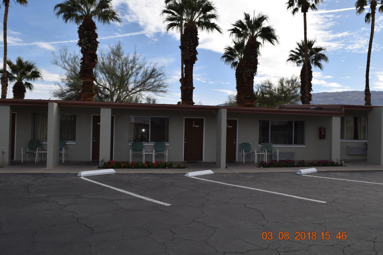 Stanlunds Inn And Suites Borrego Springs Esterno foto